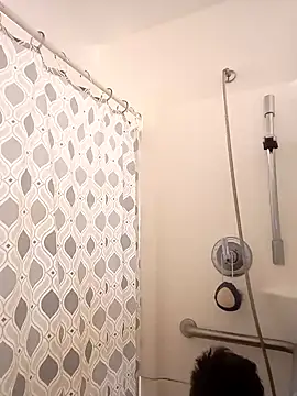 Snapshot of JGRisk chatting on January 14, 7:43 pm JGRisk online show from January 14, 7:43 pm