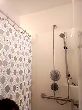 Snapshot of JGRisk chatting on January 22, 3:18 pm JGRisk online show from January 22, 3:18 pm