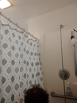 Snapshot of JGRisk chatting on February 28, 5:58 pm JGRisk online show from February 28, 5:58 pm