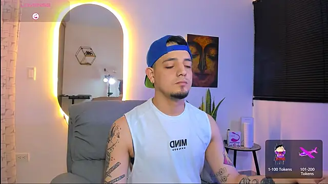 alejandro calderon1 online show from February 11, 3:44 am