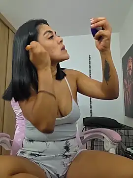 Hannah-grace online show from March 30, 2:29 pm