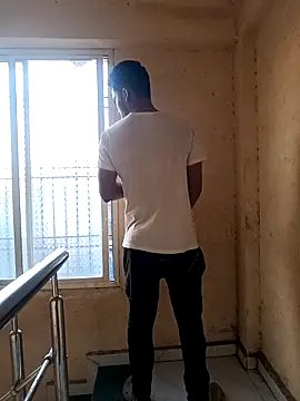 Vishupatil99 online show from March 25, 1:33 am