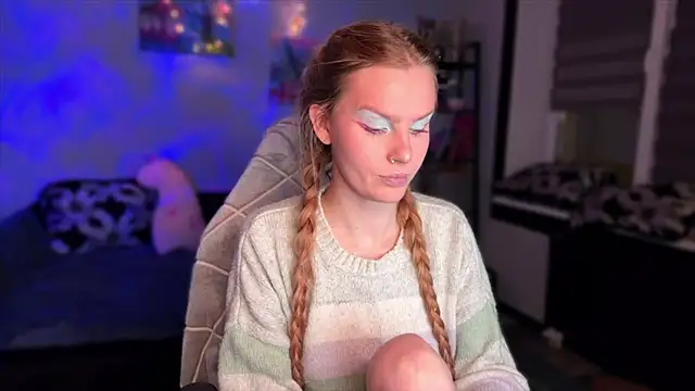 Chanel Gill online show from January 9, 5:37 pm