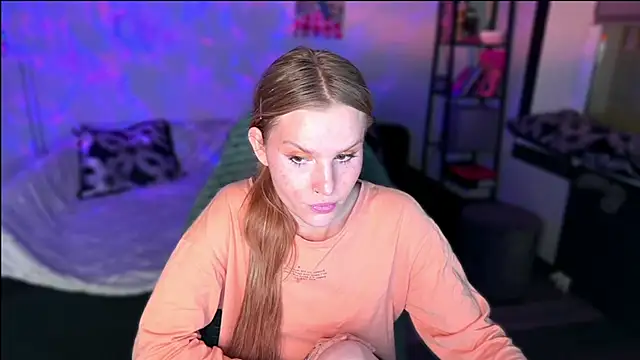 Chanel Gill online show from February 21, 4:52 pm