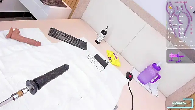 bounce katty online show from December 20, 2:46 pm