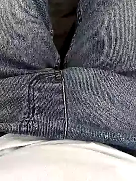 Elixire1 online show from March 11, 3:29 pm