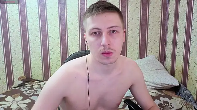 darienlarge online show from January 12, 10:31 am