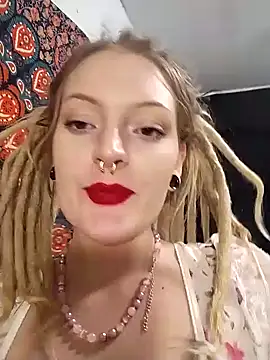 xomikaylaxo online show from January 31, 8:22 am