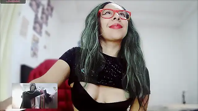 malishka18 online show from February 26, 1:43 am