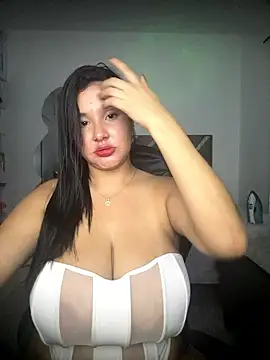 ValleryParker online show from January 17, 9:14 am