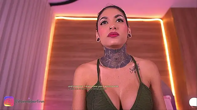 Snapshot of danna_berlin_ chatting on March 9, 7:18 pm danna berlin online show from March 9, 7:18 pm
