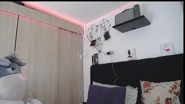 Santiago kiler online show from March 4, 12:55 pm