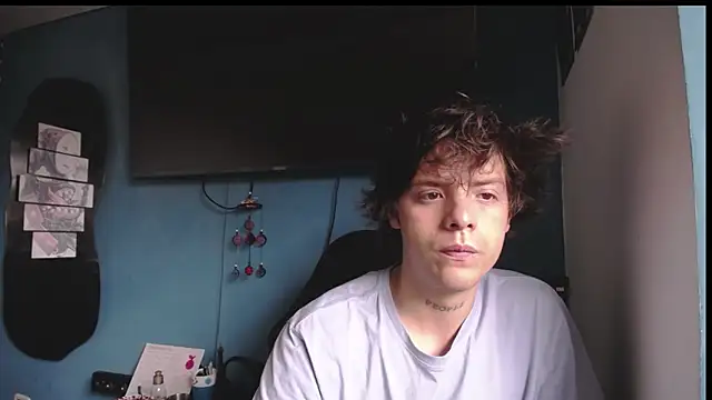 Santiago kiler online show from April 3, 3:21 pm