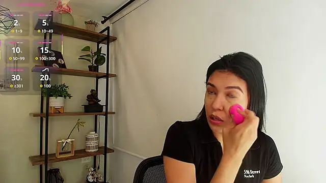 Snapshot of Sassy--Girl chatting on March 3, 6:03 pm Sassy--Girl online show from March 3, 6:03 pm