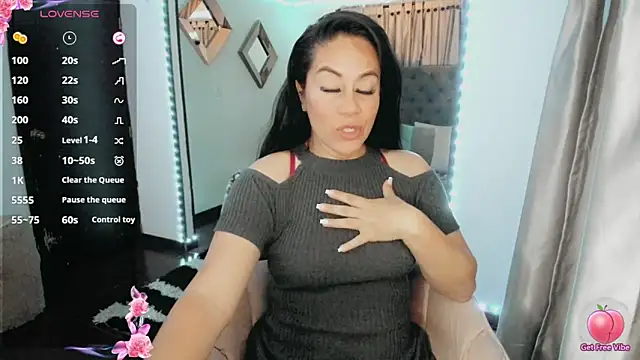 jlove bss online show from February 6, 11:26 pm