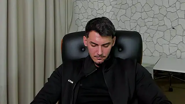 ClintMasters online show from April 18, 5:44 am