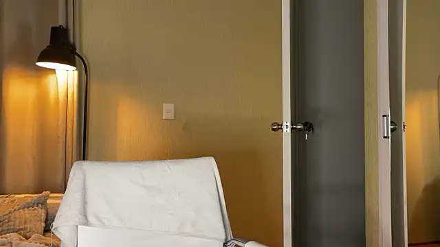 xSelena online show from June 3, 3:42 am