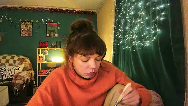 ClancyMorissey online show from December 22, 6:49 pm