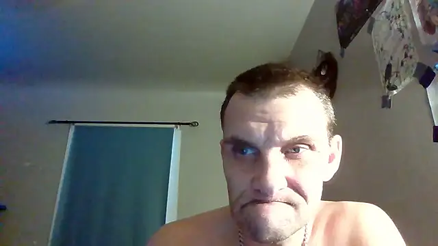 Snapshot of Bigcock666467 chatting on January 11, 10:15 pm Bigcock666467 online show from January 11, 10:15 pm