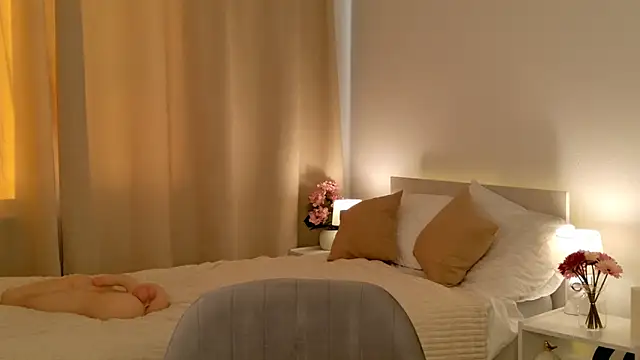 bella  rose online show from March 10, 2:22 pm