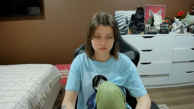SoniNesti online show from July 22, 3:04 pm