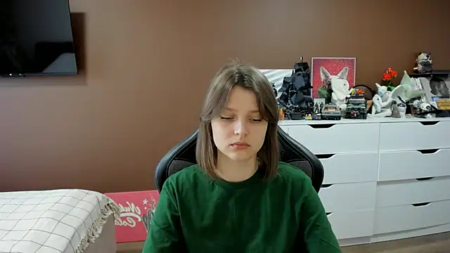 SoniNesti online show from July 29, 2:37 pm