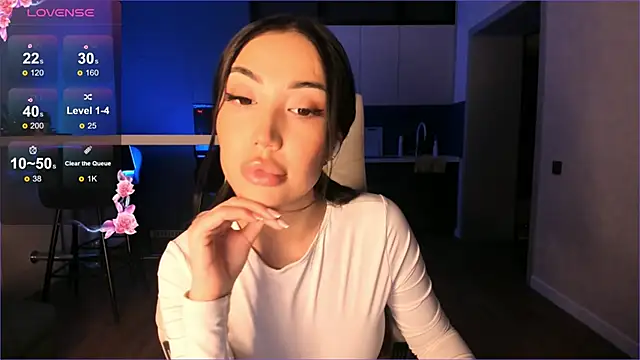 Snapshot of Sury_01 chatting on November 5, 9:04 pm Sury 01 online show from November 5, 9:04 pm