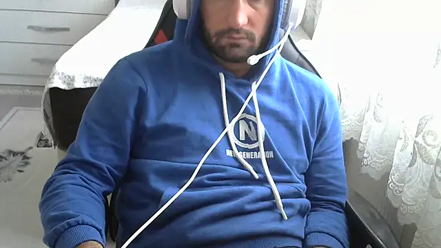 Snapshot of crazybaby5461 chatting on January 15, 1:26 pm crazybaby5461 online show from January 15, 1:26 pm