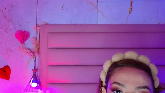 Evangelyne 1 online show from March 20, 4:12 pm