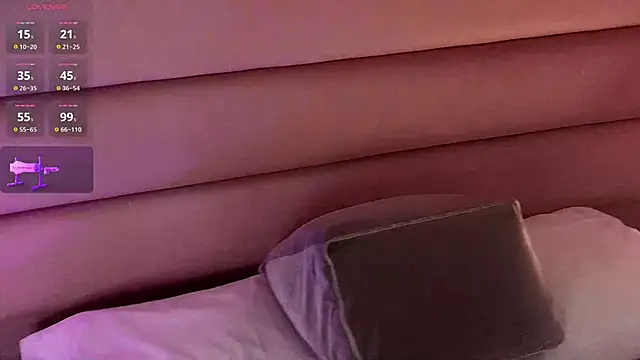 Evangelyne 1 online show from April 18, 7:58 pm