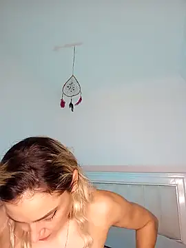 ASHLEY BLAIR online show from January 24, 6:25 pm