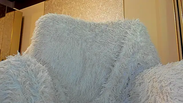 Emma D  online show from July 29, 6:39 pm