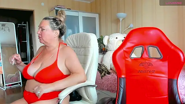 PamHardFuck online show from August 1, 9:30 am