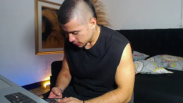 Markboyl online show from March 17, 2:42 pm