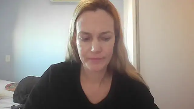 Snapshot of Annylove1 chatting on July 3, 10:54 am Annylove1 online show from July 3, 10:54 am