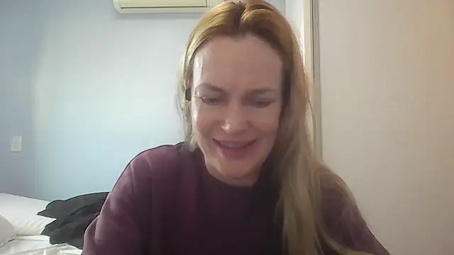 Snapshot of Annylove1 chatting on July 14, 10:54 am Annylove1 online show from July 14, 10:54 am