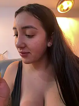 Hannahoff online show from March 3, 3:41 am