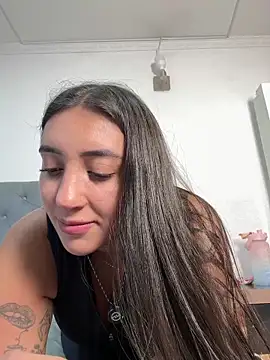 Hannahoff online show from June 22, 1:07 am