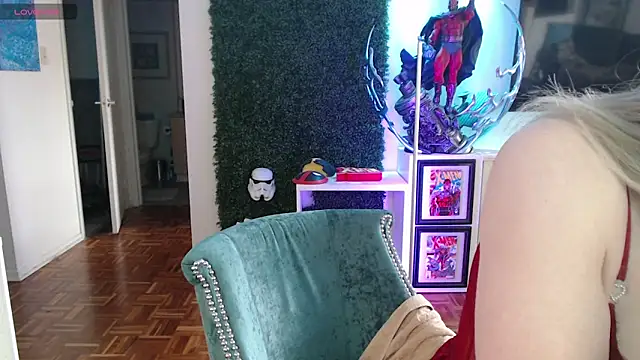 Vixen Lockheart online show from April 22, 2:29 pm