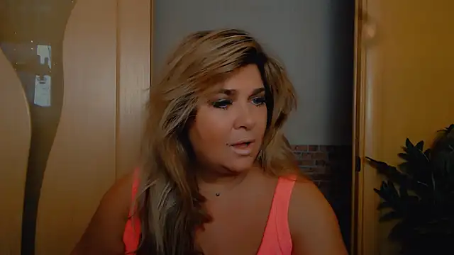 Malena Mi online show from January 10, 11:45 am