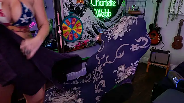 CharletteWebb online show from December 16, 5:17 am