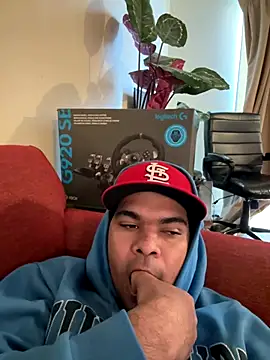 Snapshot of marhi32 chatting on January 5, 5:38 pm marhi32 online show from January 5, 5:38 pm