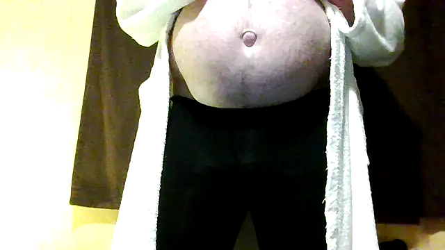 Snapshot of Krissttof chatting on February 1, 9:57 pm Krissttof online show from February 1, 9:57 pm