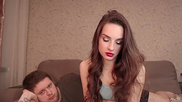 Bonnie69ClydeLove online show from January 22, 10:15 pm