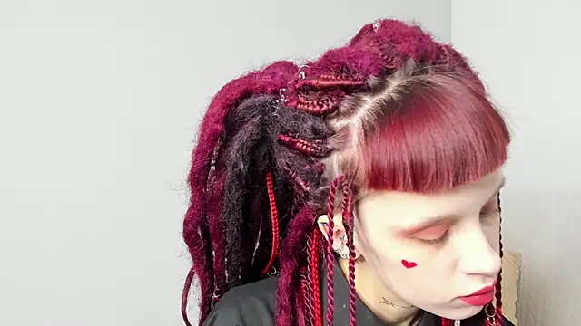 Snapshot of FlowerOfSin2001 chatting on February 23, 4:35 pm FlowerOfSin2001 online show from February 23, 4:35 pm