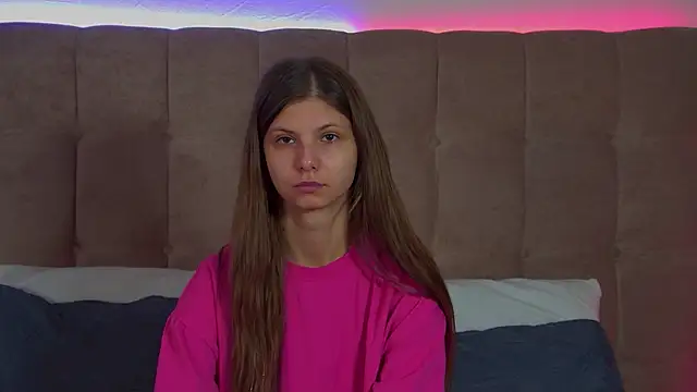 AudreyBarlow online show from October 19, 6:25 am