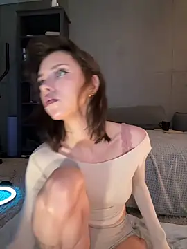 Bastet online show from April 12, 7:08 pm