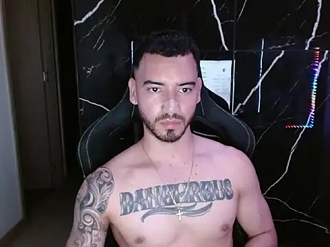 Dangerous-Men online show from June 20, 1:52 am