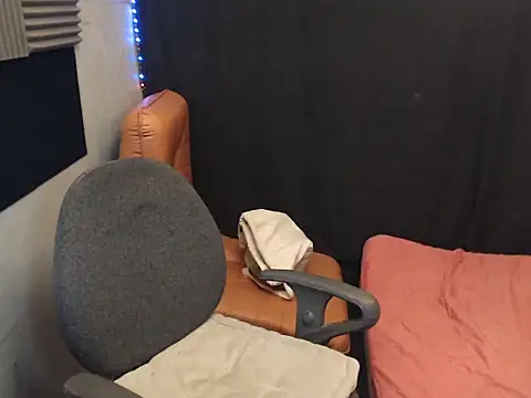 princeJayX online show from June 22, 12:35 am