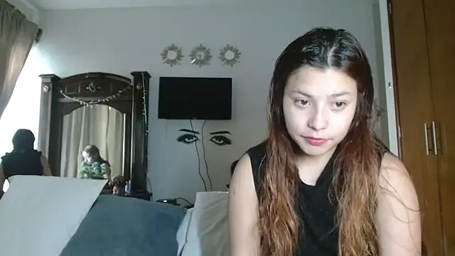 3littleschoolteens online show from April 5, 12:19 am